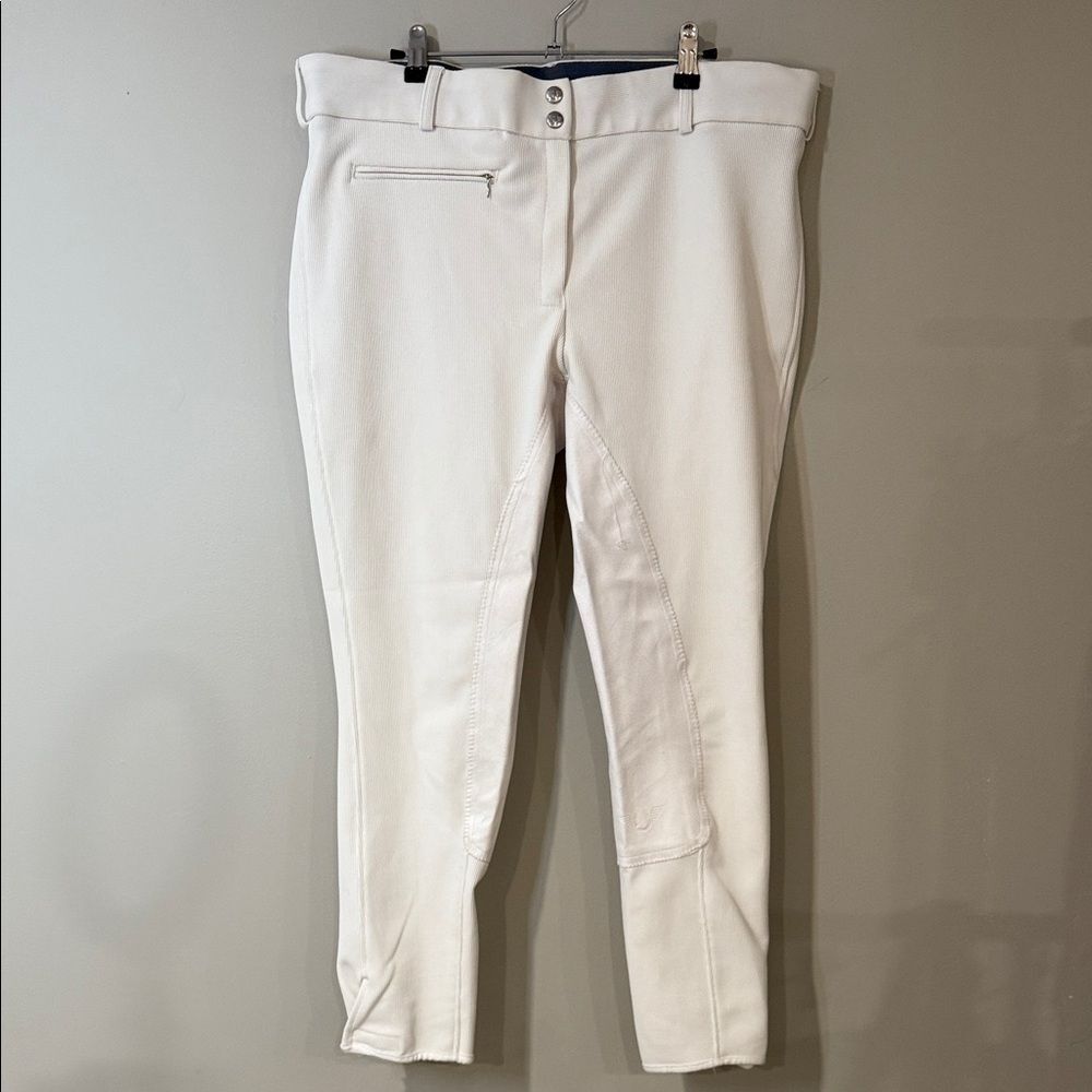 Tuff Rider women’s equestrian ribbed low-rise full seat breeches in white color